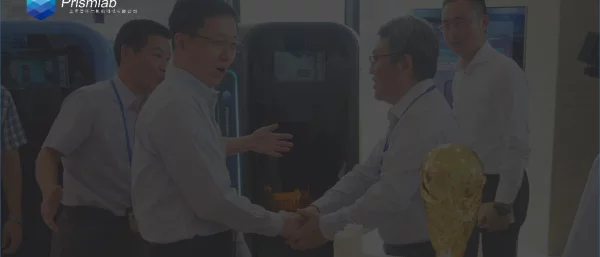 批量化连续3D打印生产系统--用工业化手段解决个性化问题!